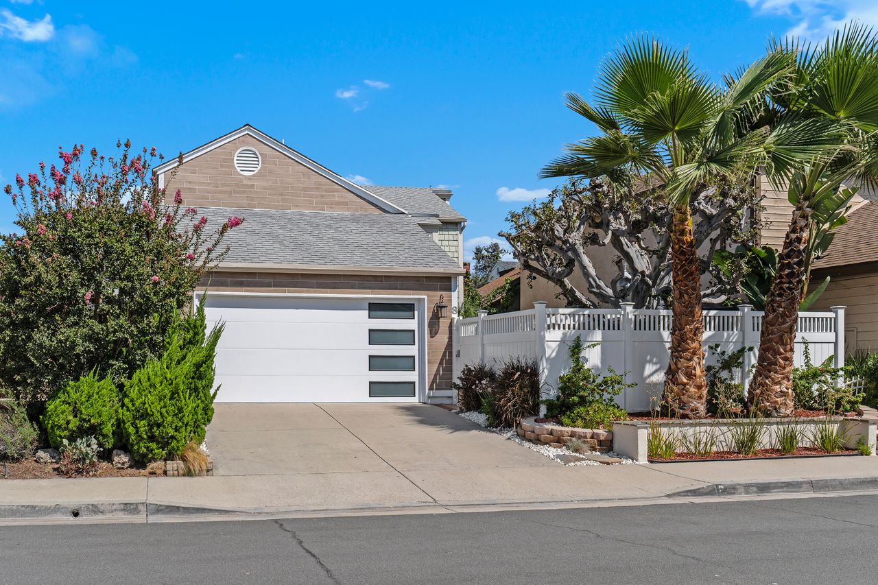 SOLD! Perfectly upgraded home w/ separate downstairs suite is for sale! Check out 8 Monticello of Irvine. 1 SOLD! Perfectly upgraded home w/ separate downstairs suite is for sale! Check out 8 Monticello of Irvine.
